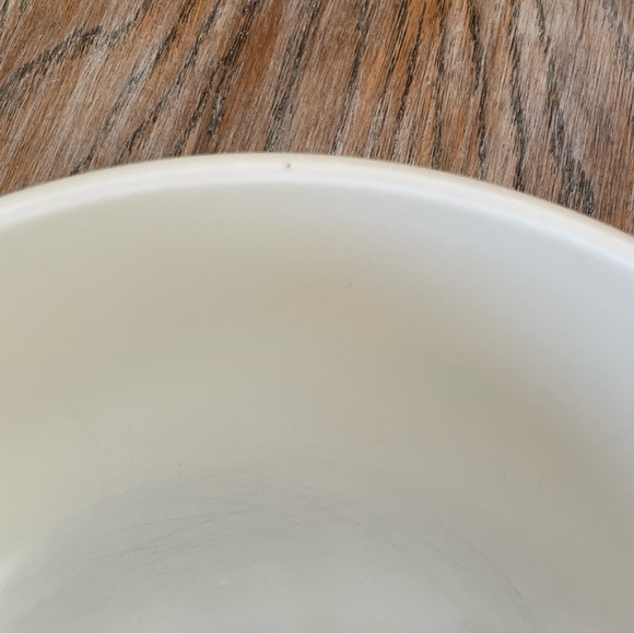 Vintage Pyrex Primary Yellow Mixing Bowl ❤️ - Picture 6 of 9